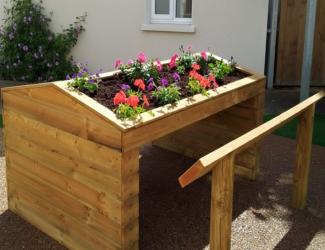 ASSIS DEBOUT POUR JARDIN JAPONAIS